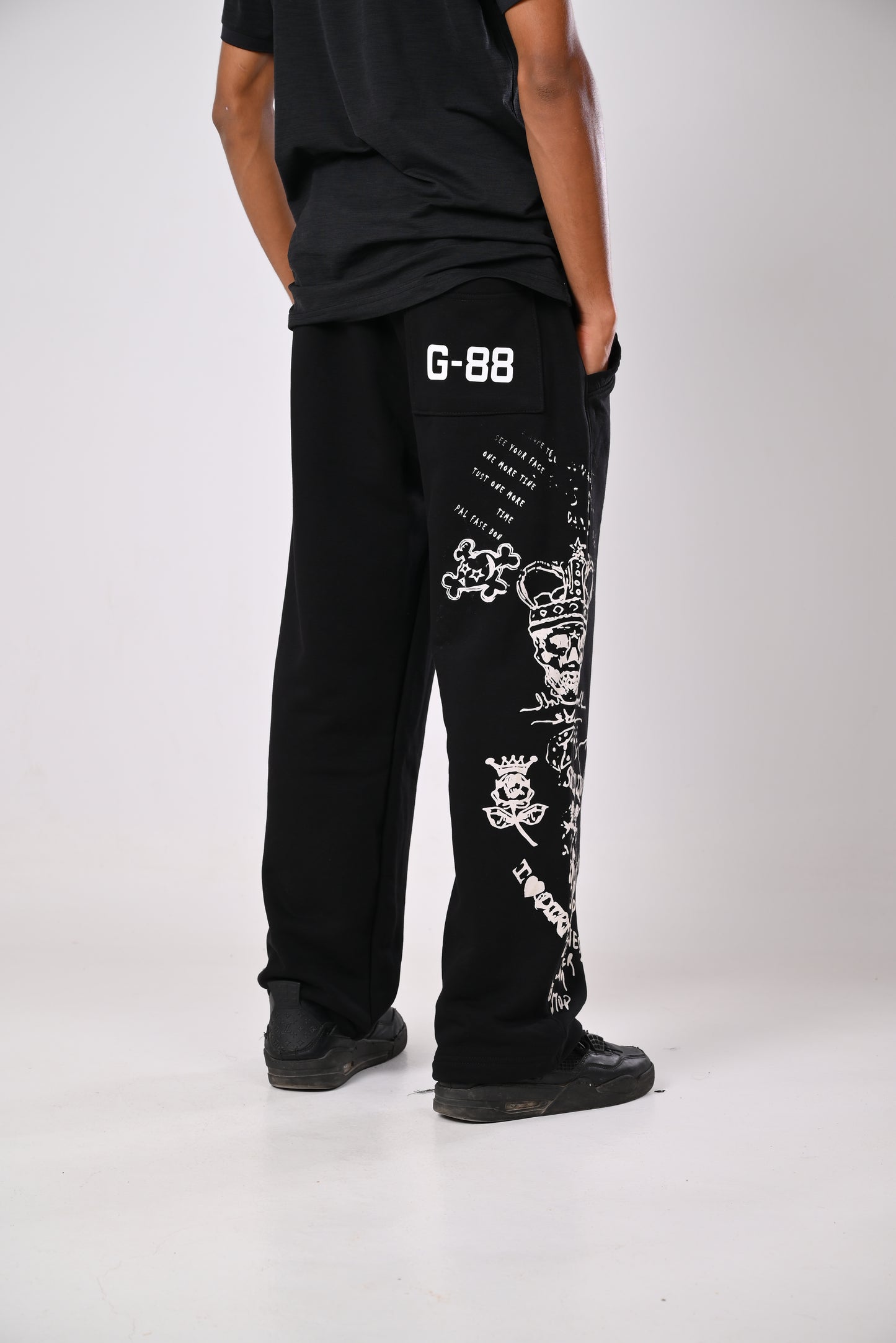 Up normal  sweet pants